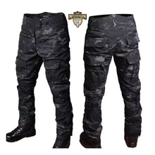 Carregar imagem no visualizador da galeria, roupa tática masculina;
conjunto tático;
camisa tática masculina;
calça cargo masculina;
calça tática;
vestuário tático;
uniforme militar;
roupa para airsoft;
roupa militar masculina;
roupa para trilha;
uniforme tático para airsoft e paintball;
roupa tática masculina camuflada;
Conjunto estampa camuflagem;
roupa tática para trilha e aventura;
conjunto militar com tecido respirável