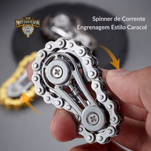 Carregar imagem no visualizador da galeria, spinner de dedo;
spinner de engrenagem;
spinner metálico;
brinquedo antistress;
fidget spinner;
spinner corrente;
spinner para ansiedade;
spinner colecionável;
spinner com corrente e engrenagem;