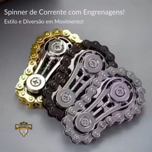 Carregar imagem no visualizador da galeria, spinner de dedo;
spinner de engrenagem;
spinner metálico;
brinquedo antistress;
fidget spinner;
spinner corrente;
spinner para ansiedade;
spinner colecionável;
spinner com corrente e engrenagem;