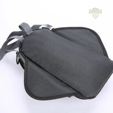 Carregar imagem no visualizador da galeria, Bolsa de Tanque Givi Com Imã
