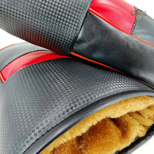 Carregar imagem no visualizador da galeria, Luva de Guidão Universal para Motos
